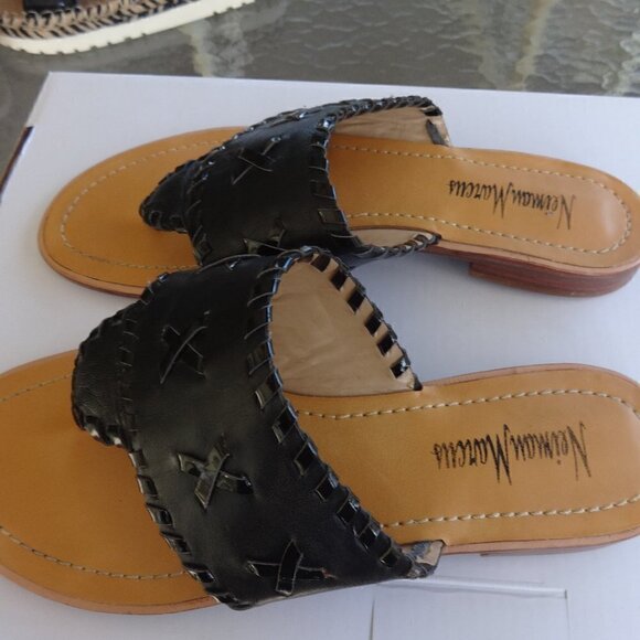 Neiman Marcus Gabriel  women's black sandals 6 &1/2 , lace stitching, classy, - Picture 2 of 7